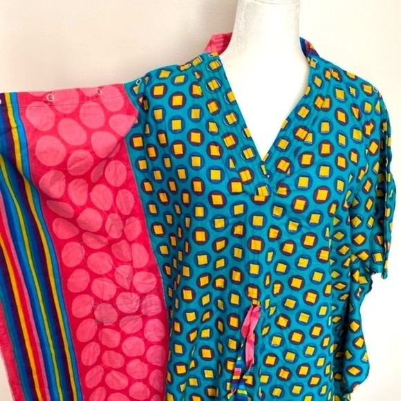 Abstract snap multi color kimono kaftan - Picture 2 of 8